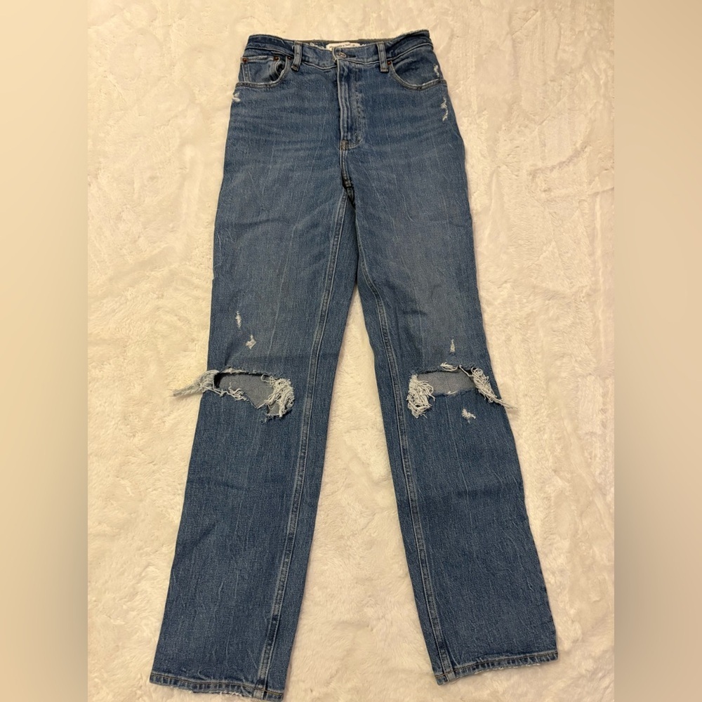 Distressed Blue Jeans Abercrombie, vintage jeans, size 0